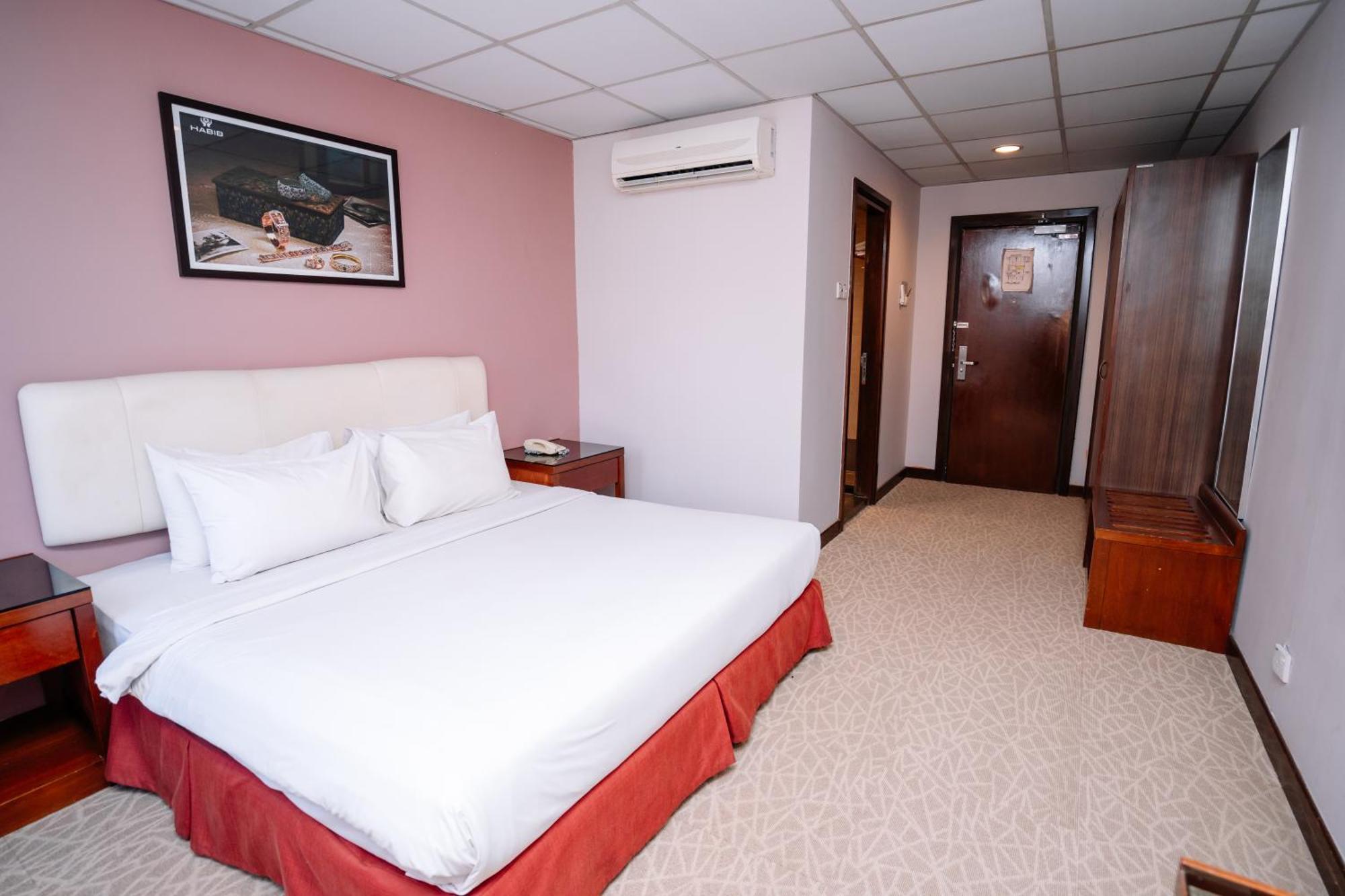 Jewels Hotel Kota Bharu Extérieur photo