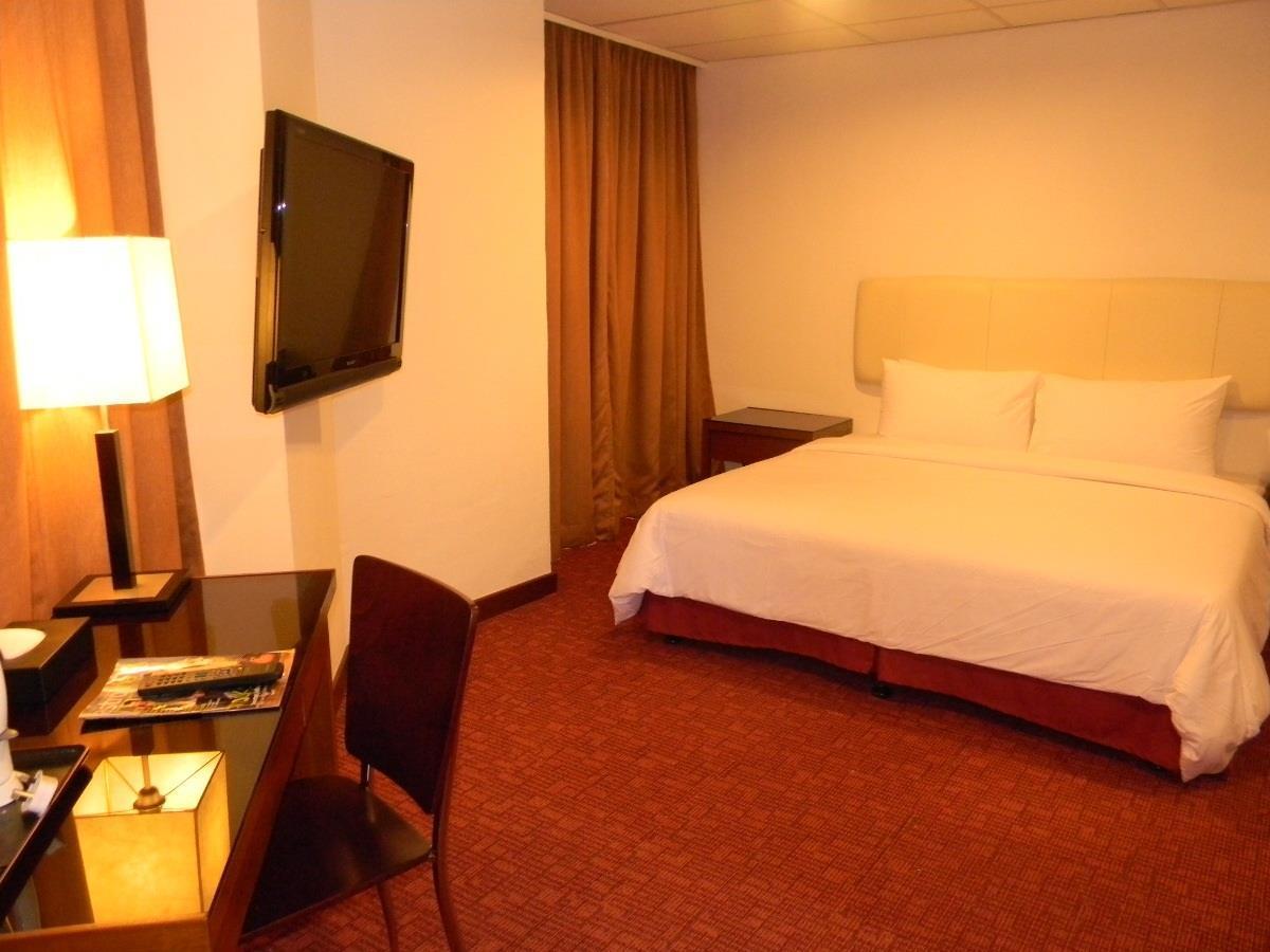 Jewels Hotel Kota Bharu Extérieur photo